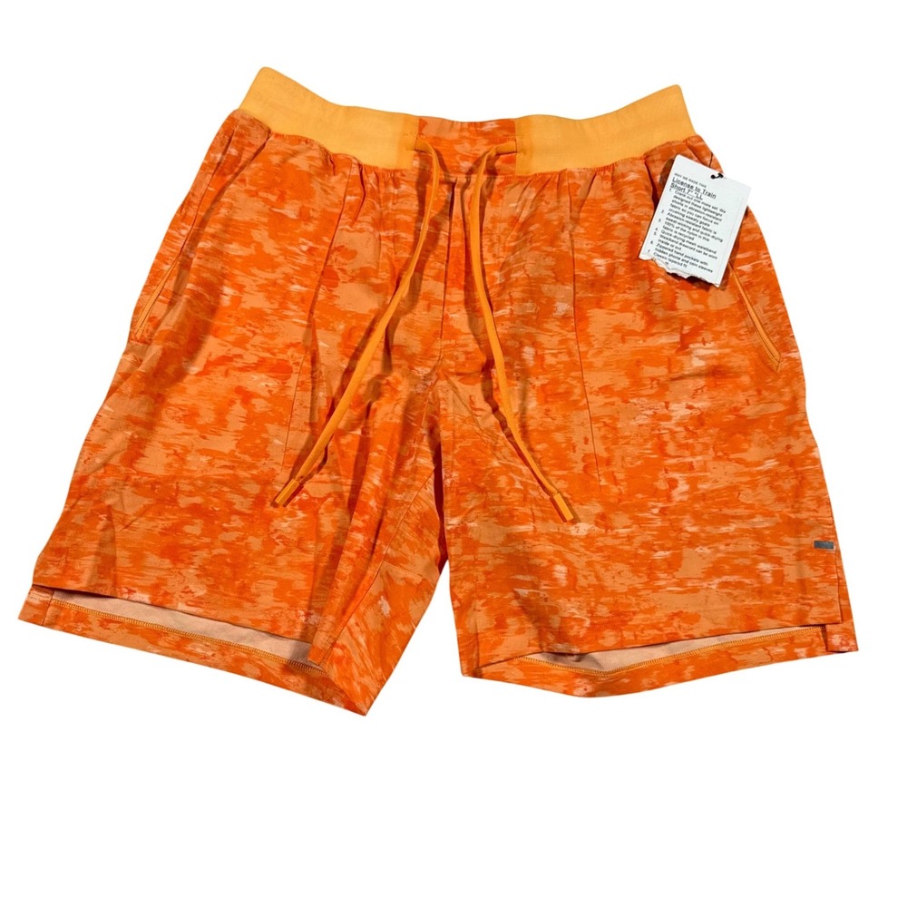 Lululemon License to Train Shorts Mens Small Orange 7" Inseam Camo Gym Athletic
